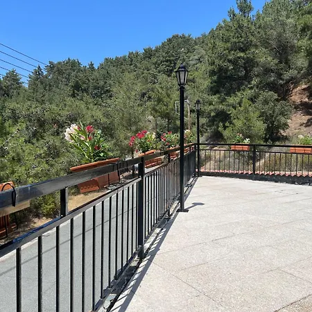 Vila Charming In Pano Platres, Cyprus - Your Away From Platres