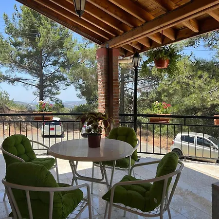 빌라 Charming In Pano Platres, Cyprus - Your Away From